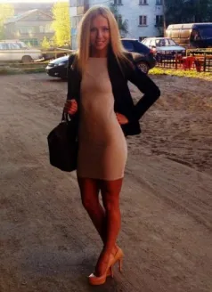  Алиса, 23, 